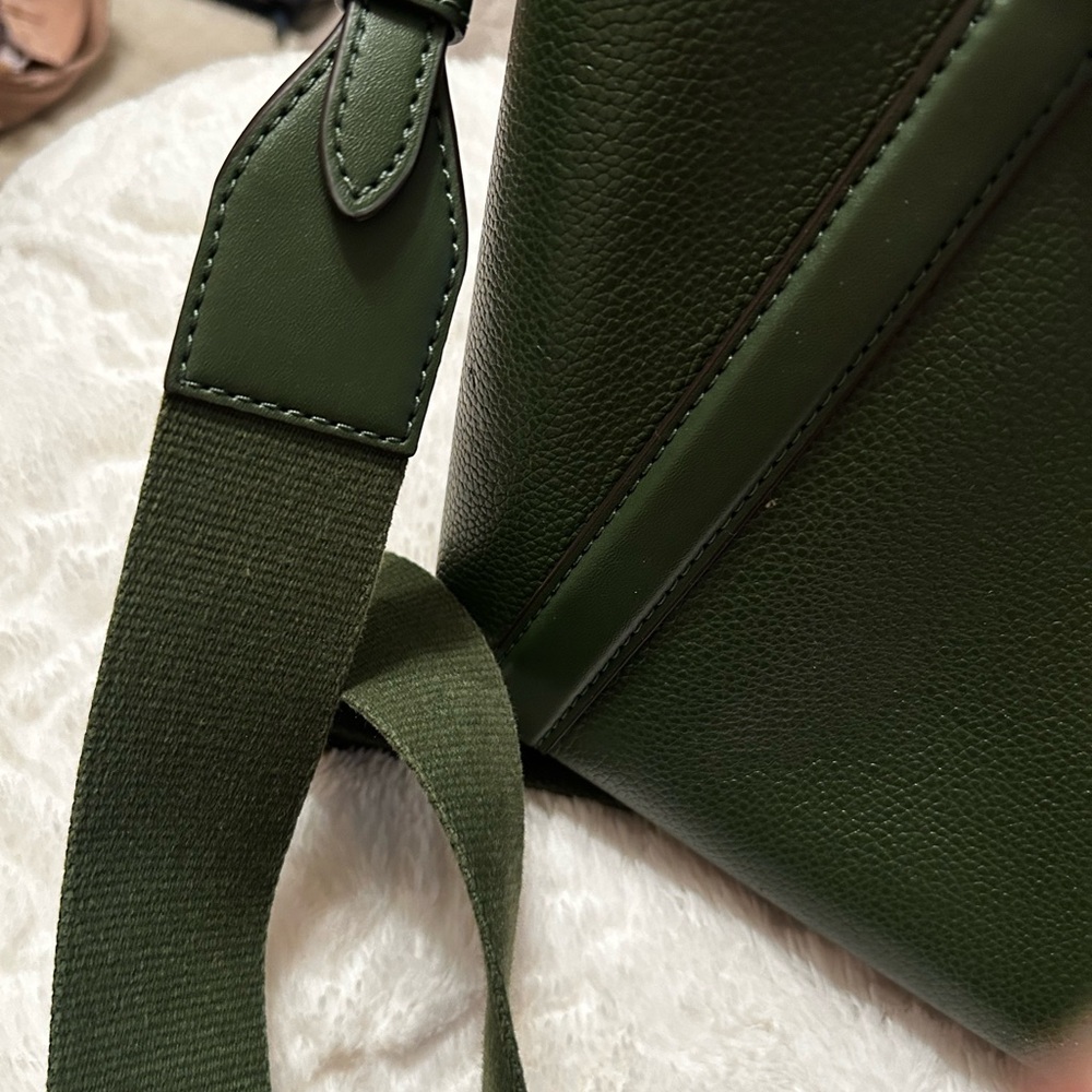 Michael Kors Forest Green Saffiano Leather Satchel with Gold Hardware - Picture 5 of 5